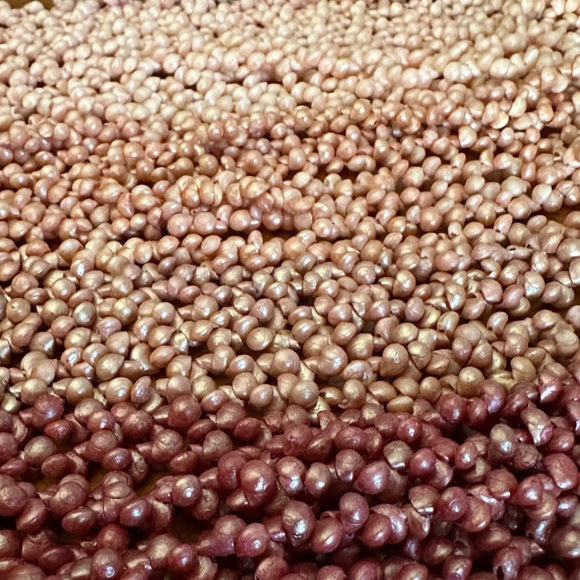 Pikake Rainbow Lei Colors - Picture 4 of 5